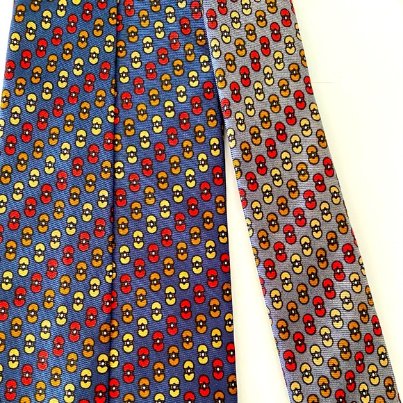 YSL Men’s Yves Saint Laurent Silk Tie - Picture 8 of 8